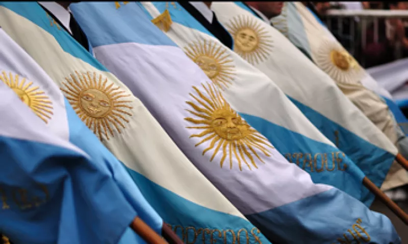 . Las reservas de la entidad se derrumbaron más de un 30% a menos de 30,000 millones de dólares desde inicios de 2013. (Foto: Getty Images)