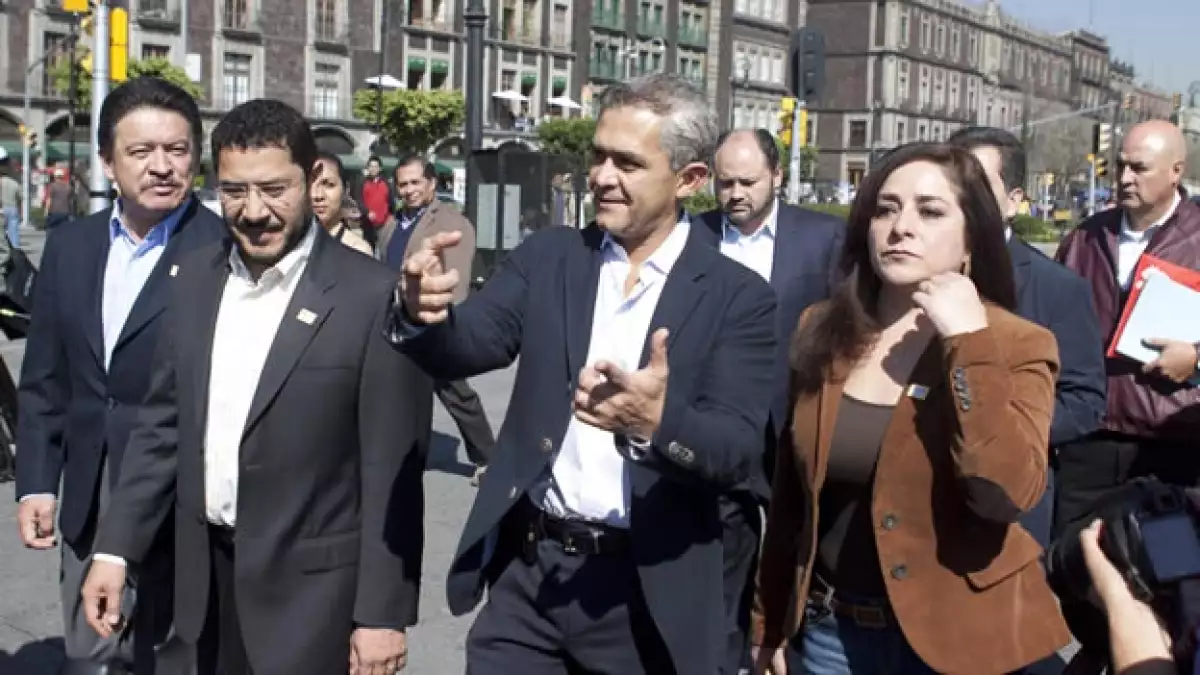 mancera anuncia su equipo de trabajo