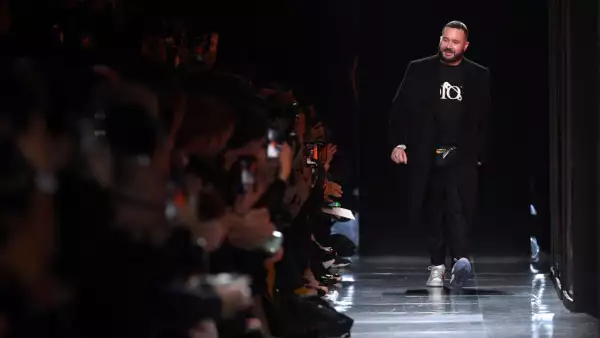 Dior Homme : Runway - Paris Fashion Week - Menswear F/W 2020-2021