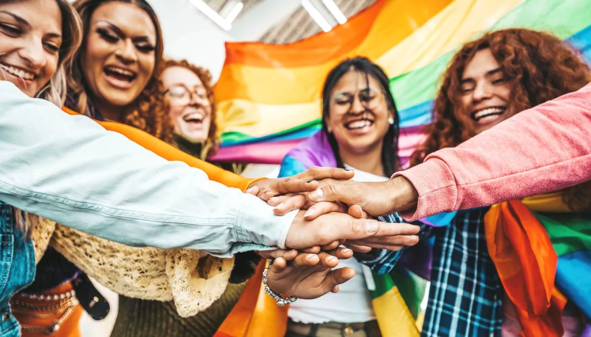 Retos laborales de las mujeres que les gustan otras mujeres