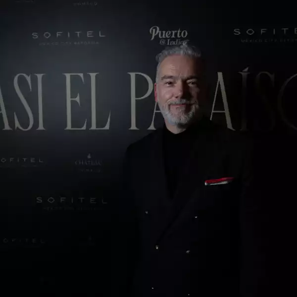 COCKTAIL DESPUES DE PREMIERE