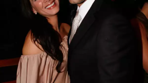 Claudia Lizaldi y Eamonn Sean se casaron el 28 de noviembre de 2009, en la Isla Pasión, ubicada frente a Cozumel, en Quintana Roo.