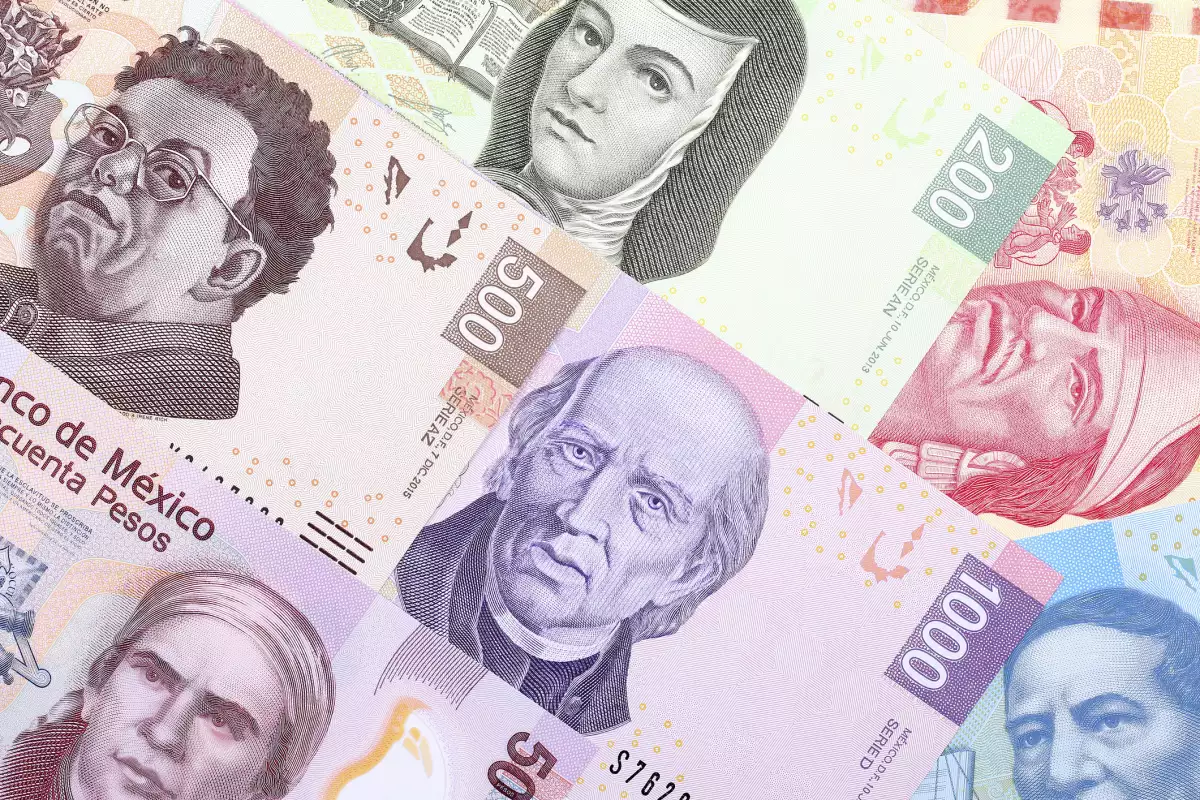 dinero pesos