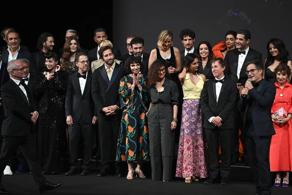 Guillermo del Toro y Gael García Bernal se avientan palomazo en el Festival de Cannes