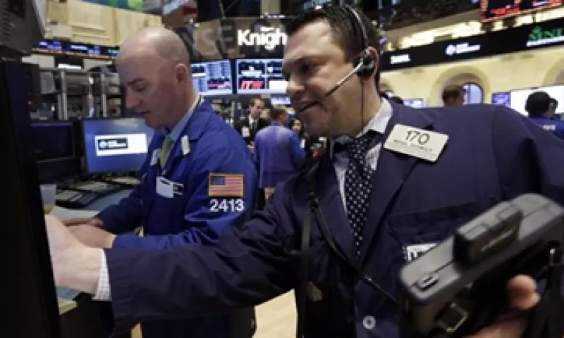 Los índices Dow Jones, Nasdaq y S&P 500 terminaron operaciones con ganancias. (Foto: Getty Images)