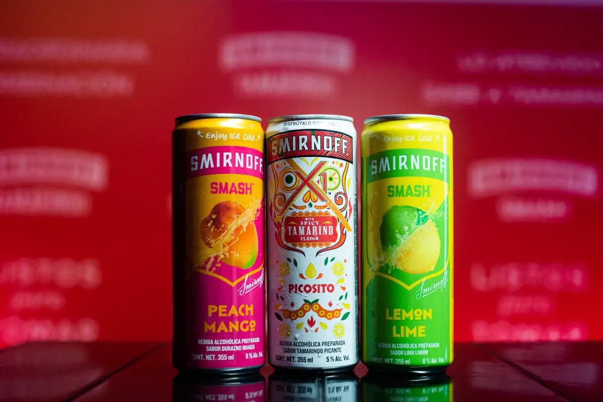 Así es como Smirnoff posicionó una bebida fuera de su categoría