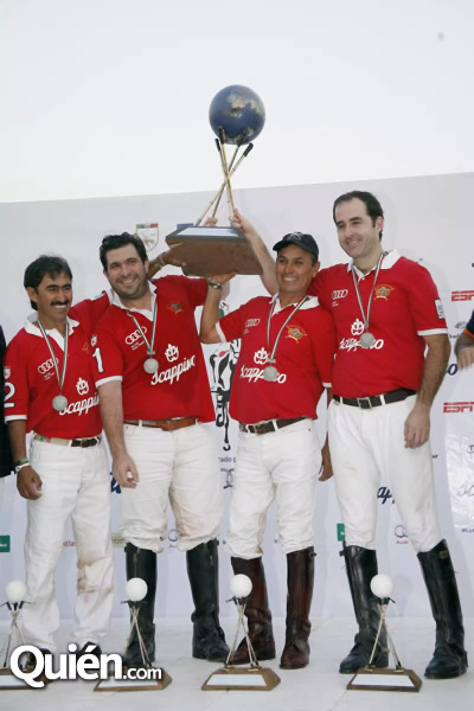 Primer lugar equipo Audi,Pancho Aguilar,Isaac Sepulveda,Valerio Aguilar,Rodrigo Fernández