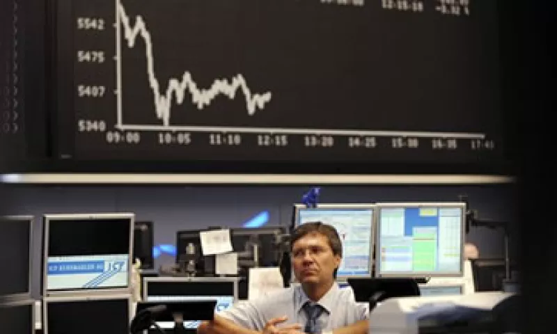 El mercado también se vio afectado por datos desalentadores de China y Alemania. (Foto: AP)