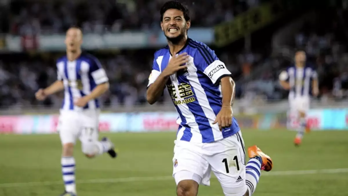 Carlos Vela festeja el cuarto gol de la Real Sociedad ante un Real Madrid que no supo mantener el marcador y cayó como visitante