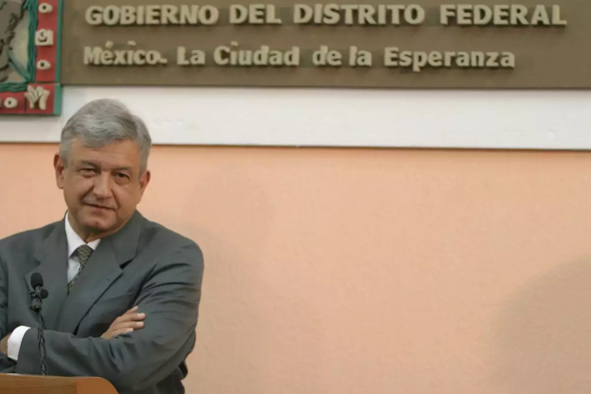 AMLO, jefe de gobierno
