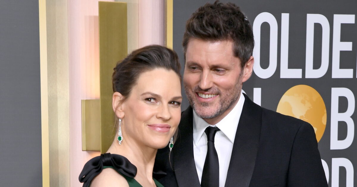 Hilary Swank será mamá por tercera vez a los 52 años: así anunció su embarazo