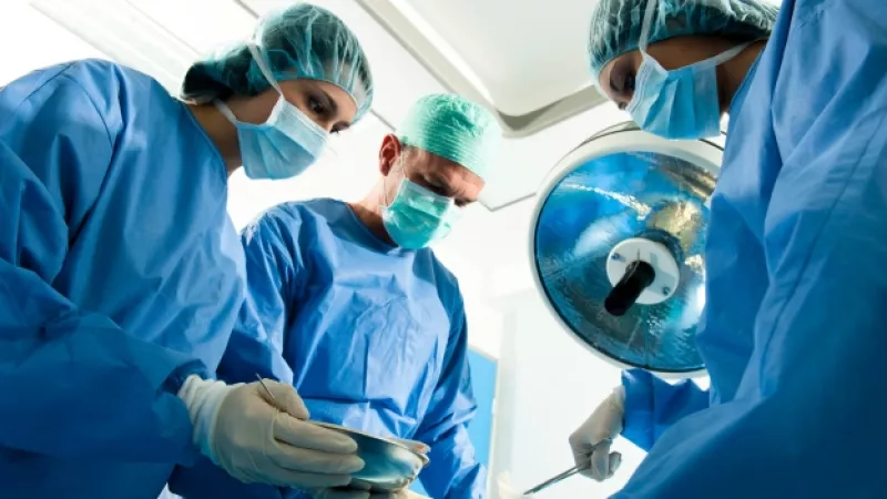 doctores trasplante pene