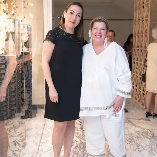 Lanzamiento de las argollas matrimoniales de Pineda Covalín