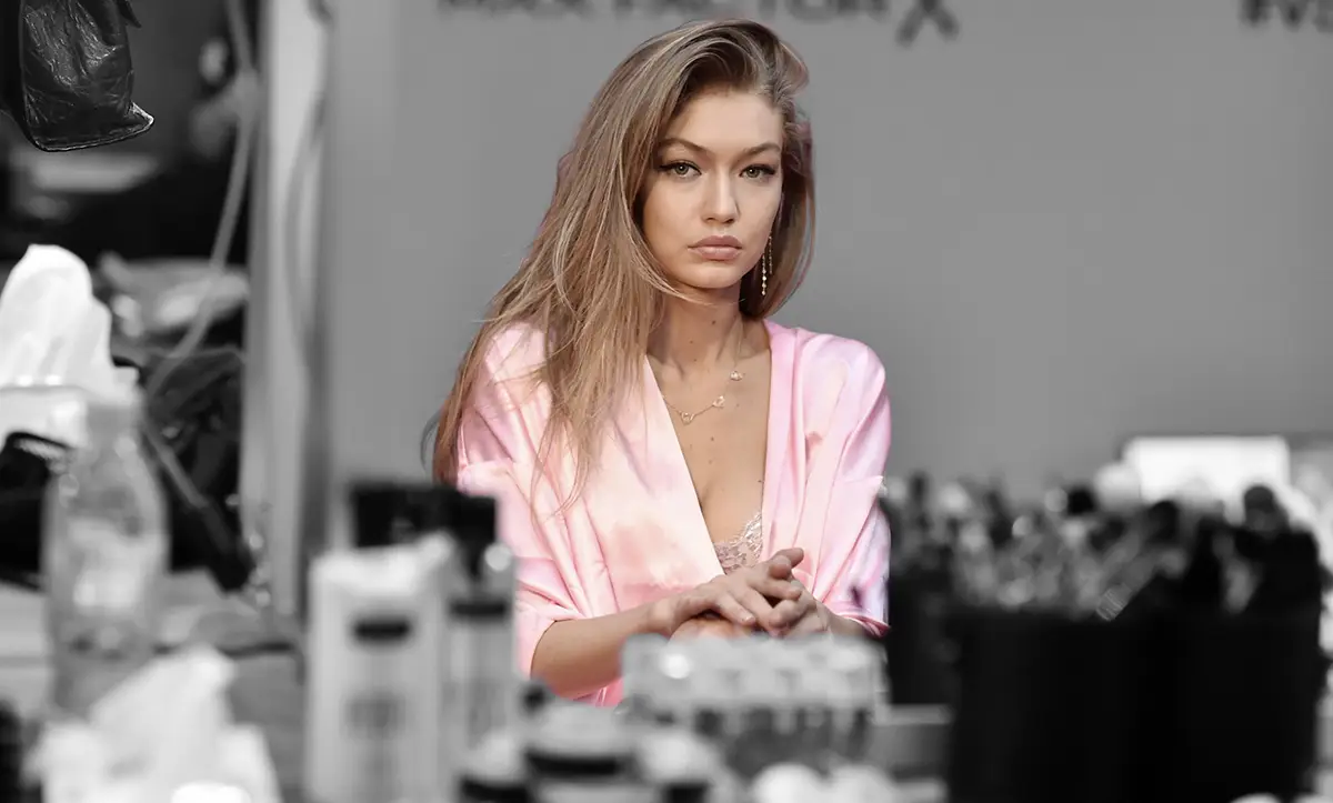 2016 Victoria's Secret Fashion Show in Paris - Hair &amp; Makeup