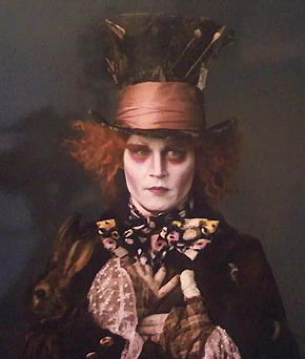 Salió la primera imagen del actor en el papel que realiza en la película de ‘Alicia en el país de las maravillas”, dirigida por Tim Burton.