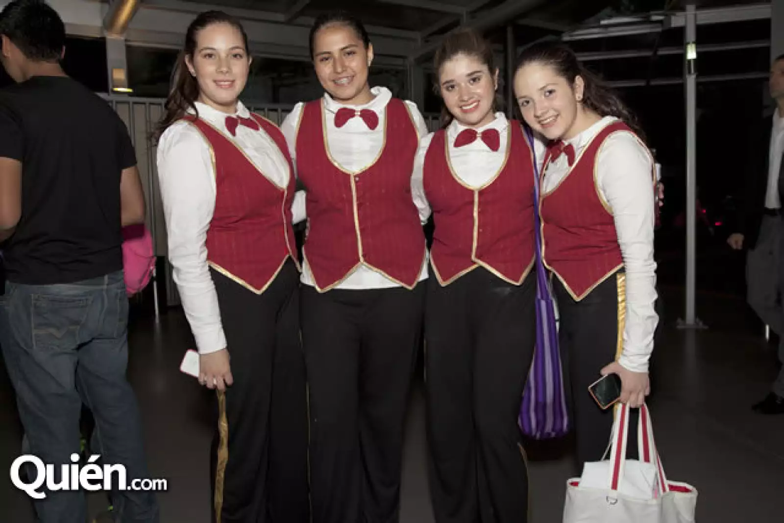 Fernanda Cortez,Mariana Dolores,Andrea Boloñoz,Paulina Loperea