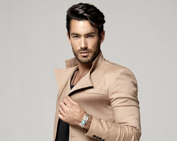 Aarón Díaz