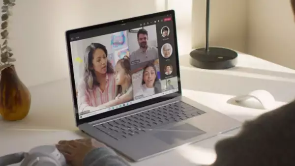 Microsoft Surface Laptop 4