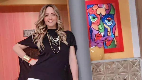 Andrea Legarreta sorprende a sus seguidores con atrevido bikini