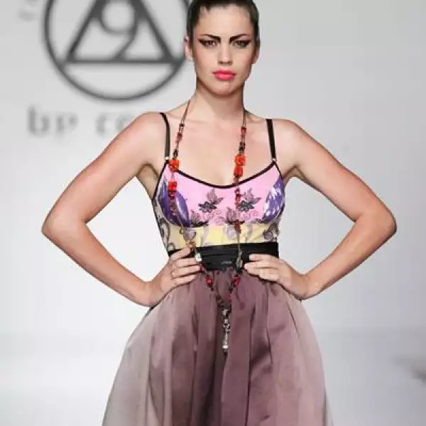 IDM Pasarela Cesar Arellanes