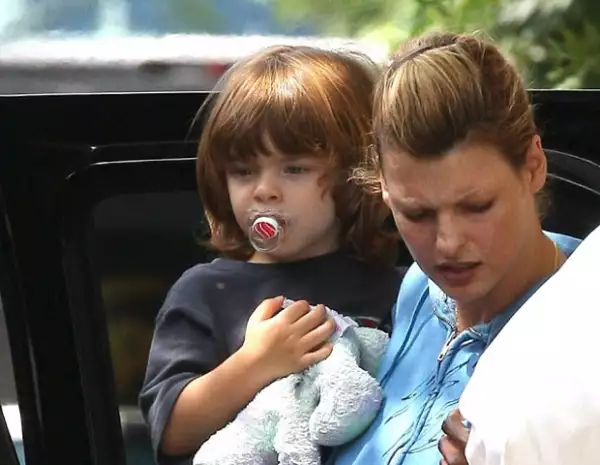 Linda Evangelista cayó por mucho tiempo el nombre del padre de Agustine.