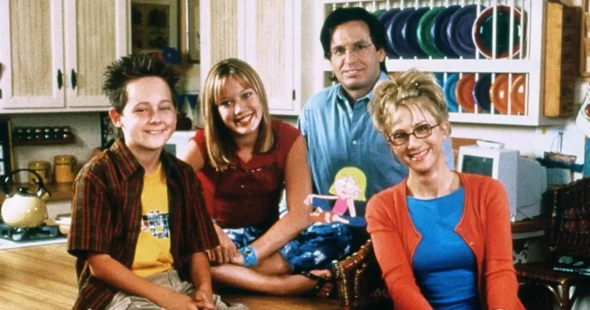 Robert-Carradine-Lizzie-McGuire.jpg