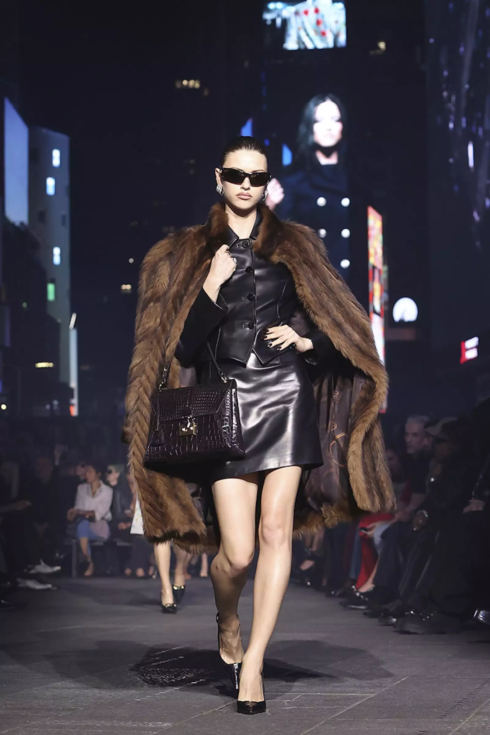 GG_Cruise_VOGUE_Look_14.jpg