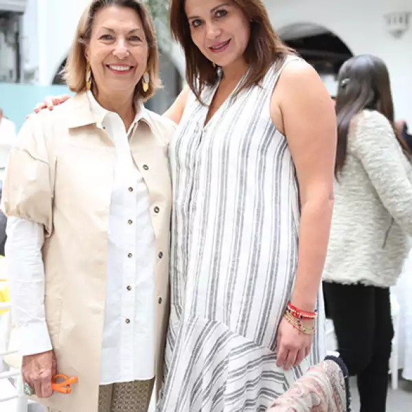 Marie Thérèse Arango y María Esther Villar