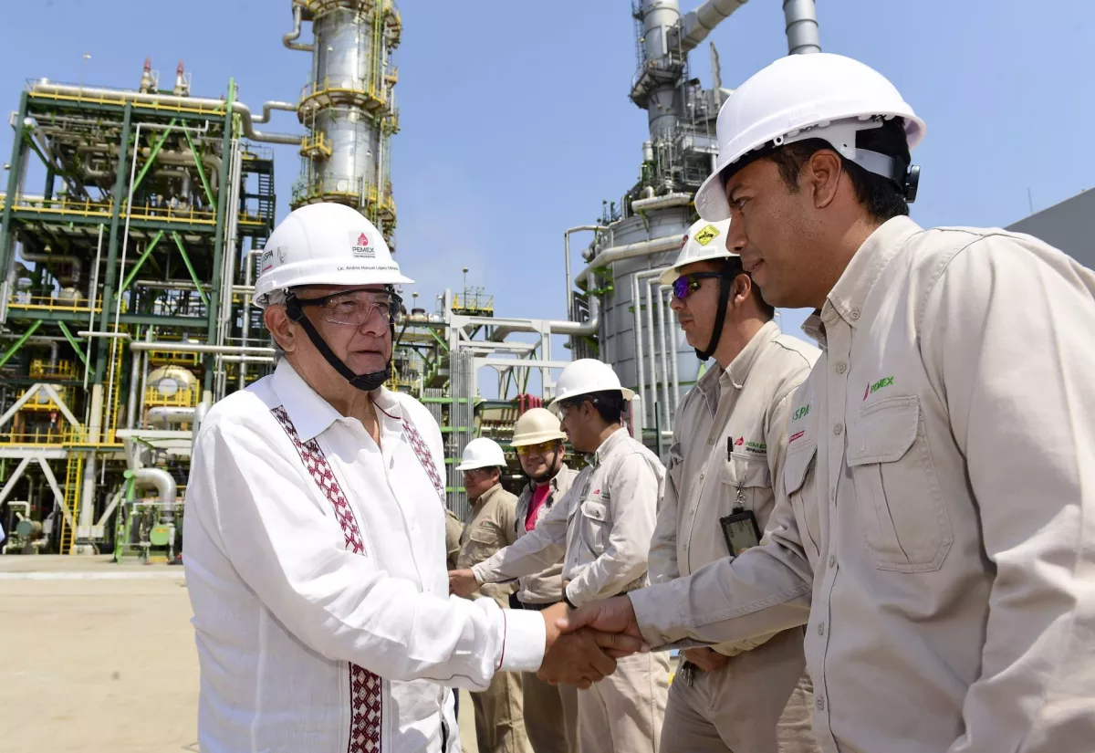 AMLO-refinería