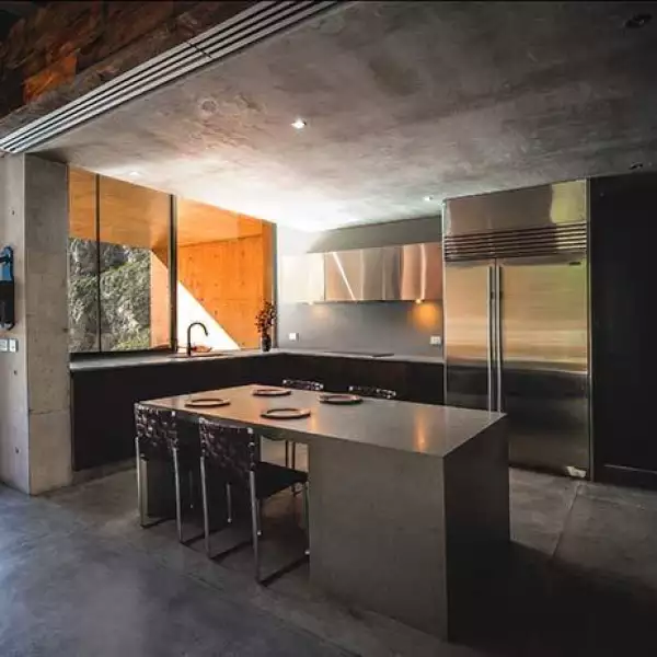 Casa Narigua - P+0 Arquitectura