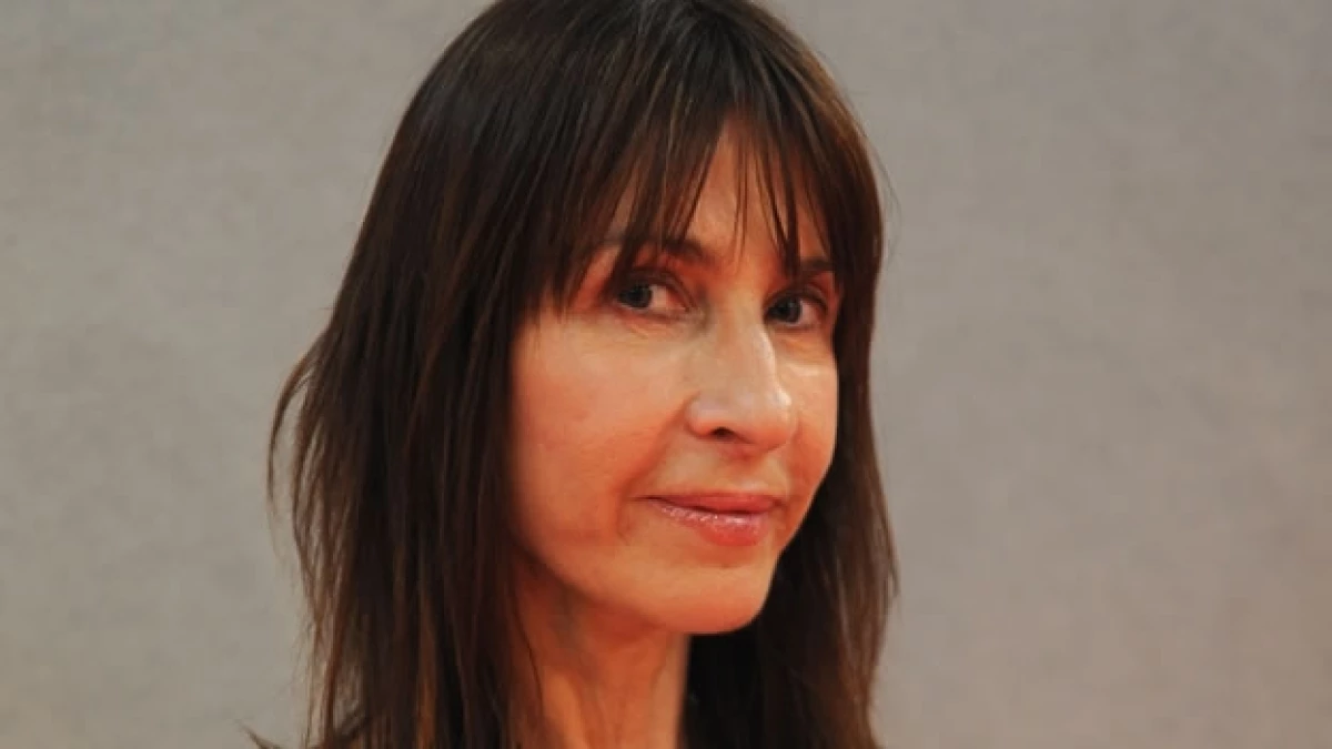 Carla Guelfenbein