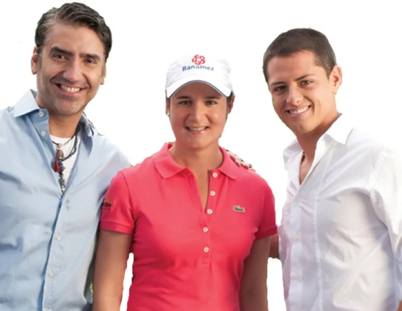 El astro del futbol y la golfista mexicana se reunieron con el guapo intérprete, en donde juntos compartieron sus opiniones sobre la visión de Jalisco en el mundo.