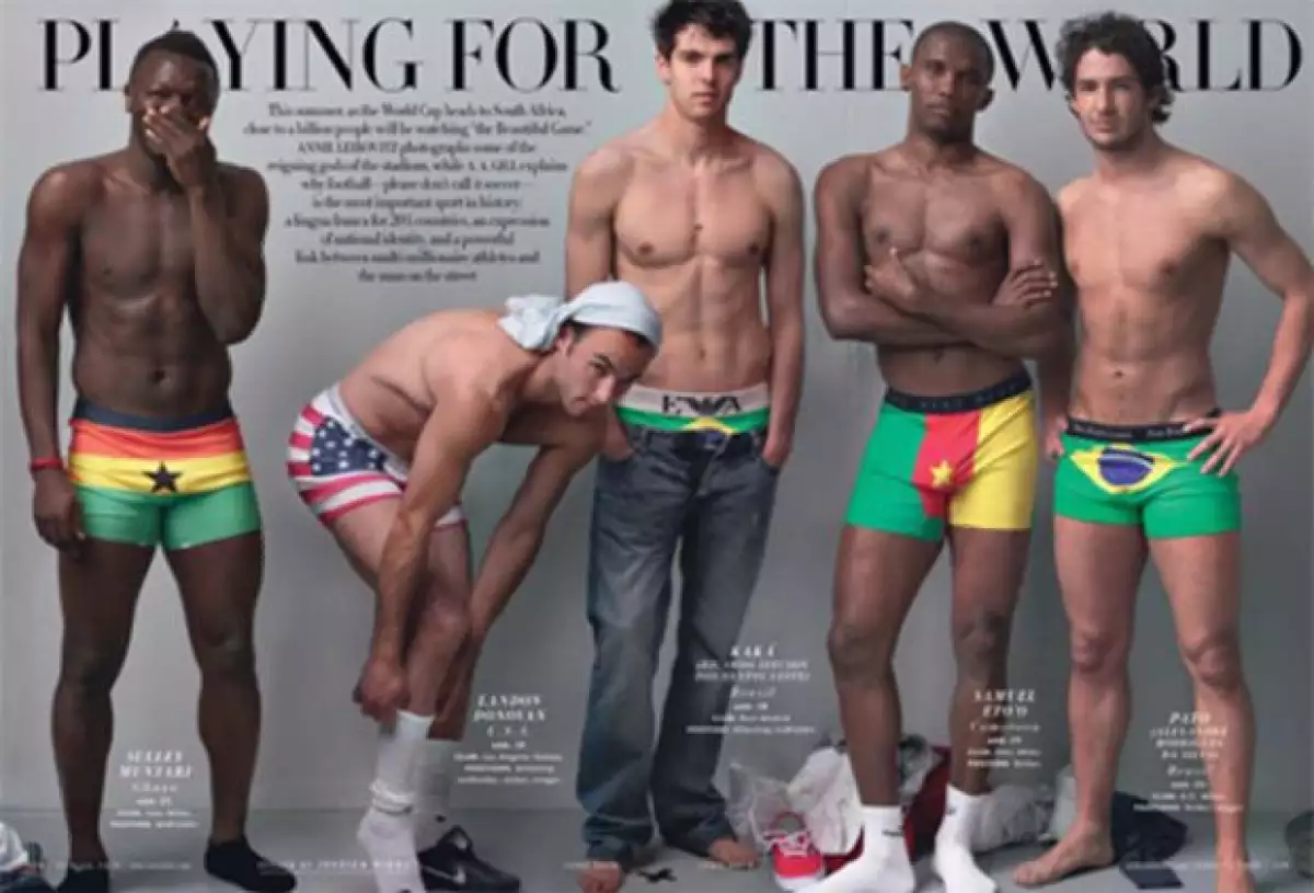 La fotógrafa Annie Leibovitz fue la encargada de tomar las imágenes de nueve de los jugadores más cotizados, quienes posaron en paños menores para la revista Vanity Fair.