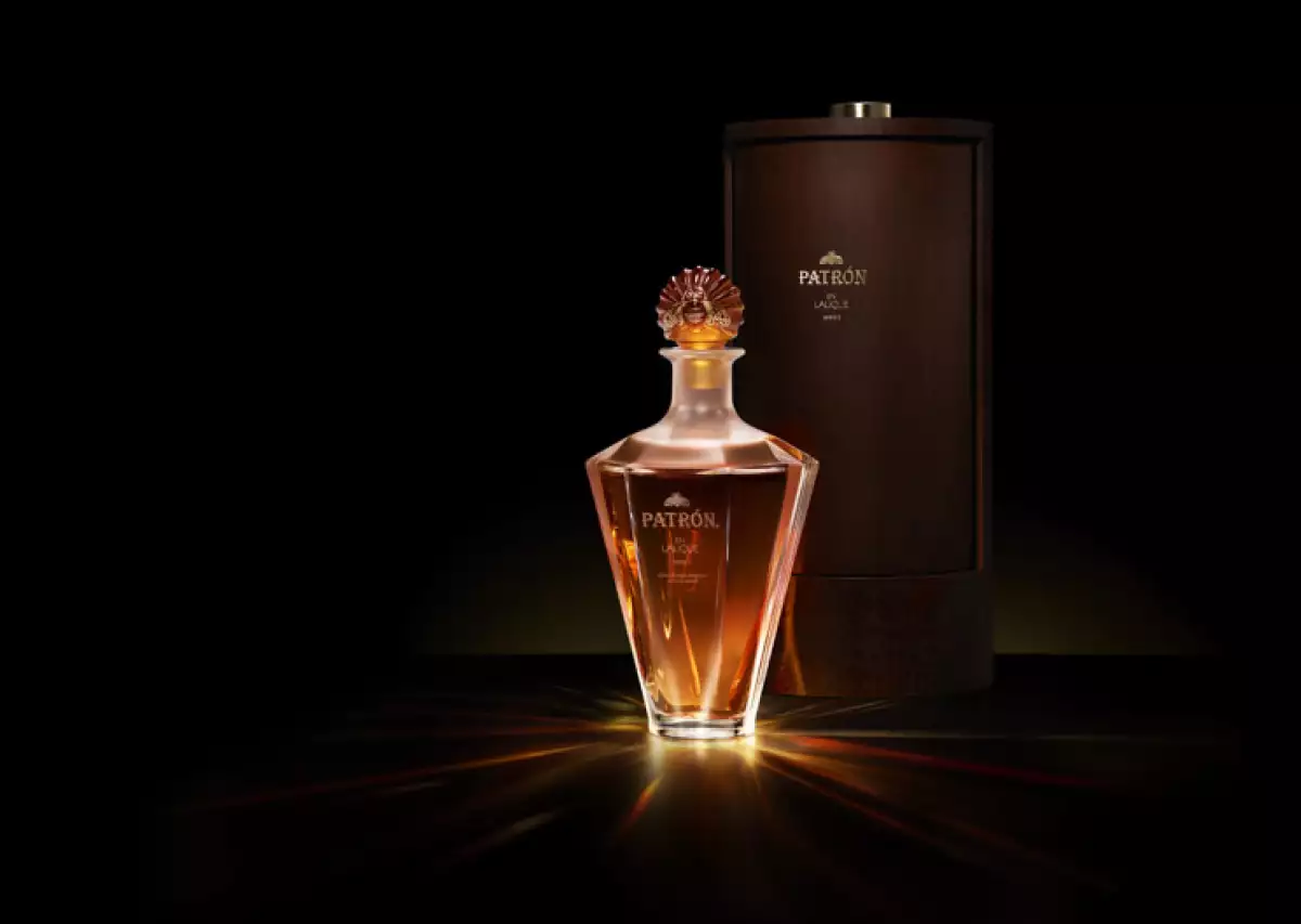 Patrón en Lalique serie 2