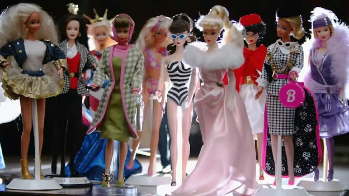 Barbie muñeca juguetes