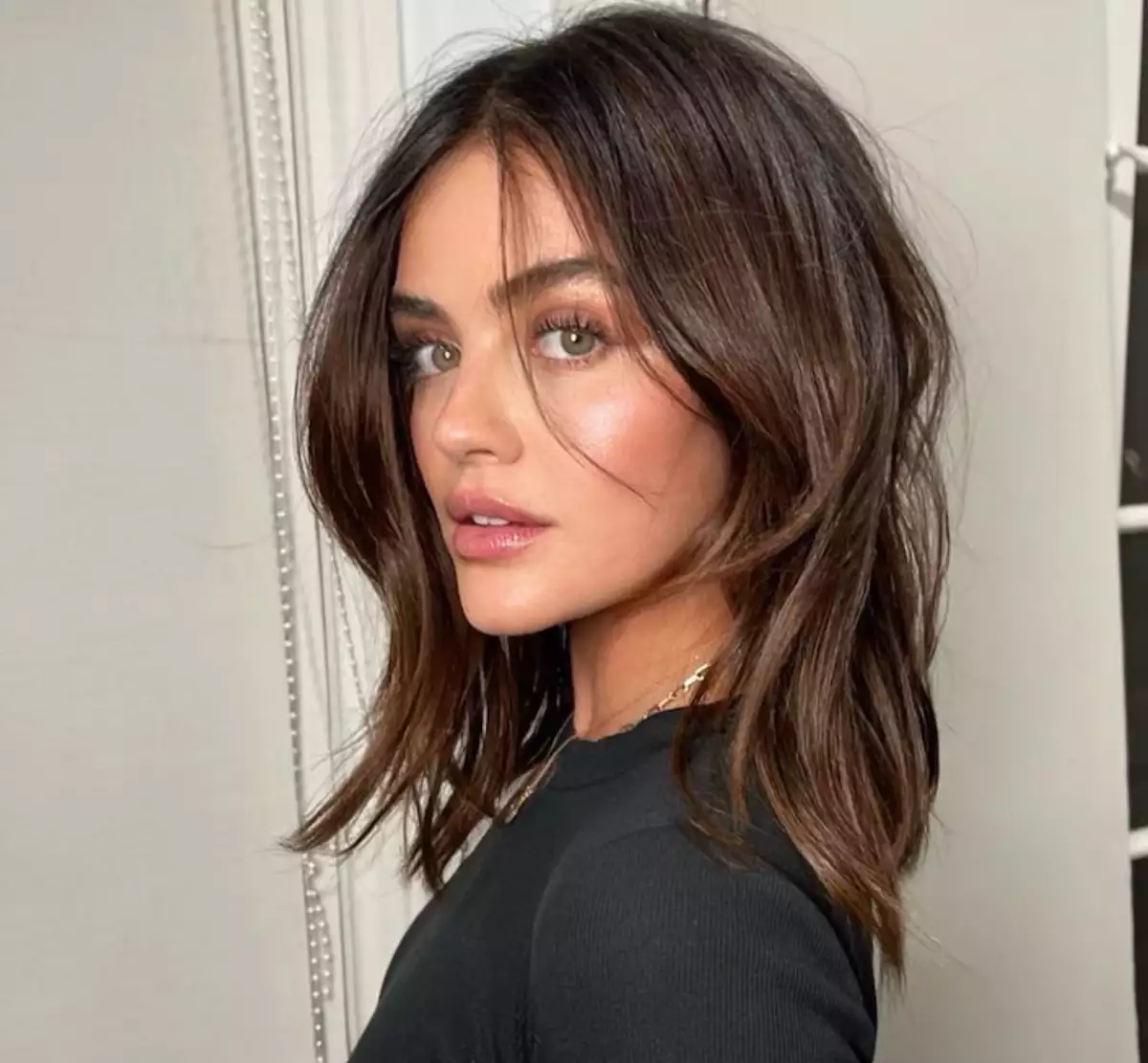 Lucy hale corte bob 