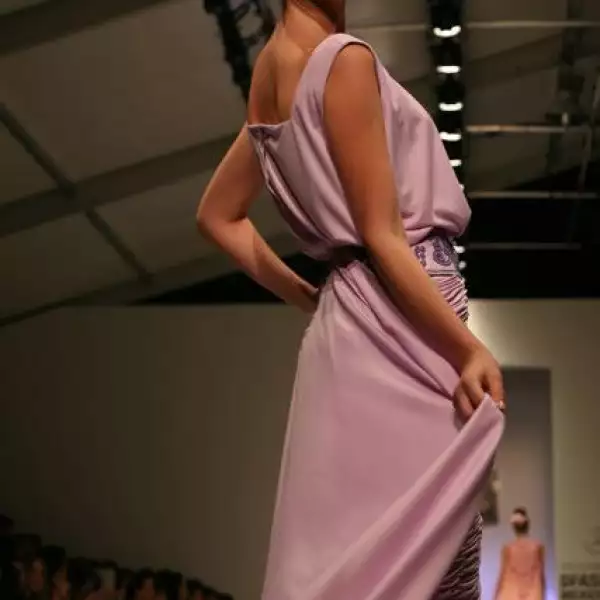 Pasarale Pedro Loredo