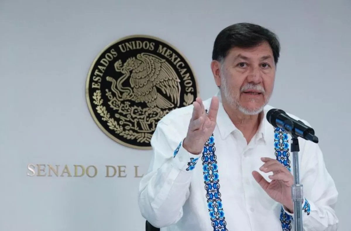 Abuchean a Gerardo Fernández Noroña en Congreso del PT