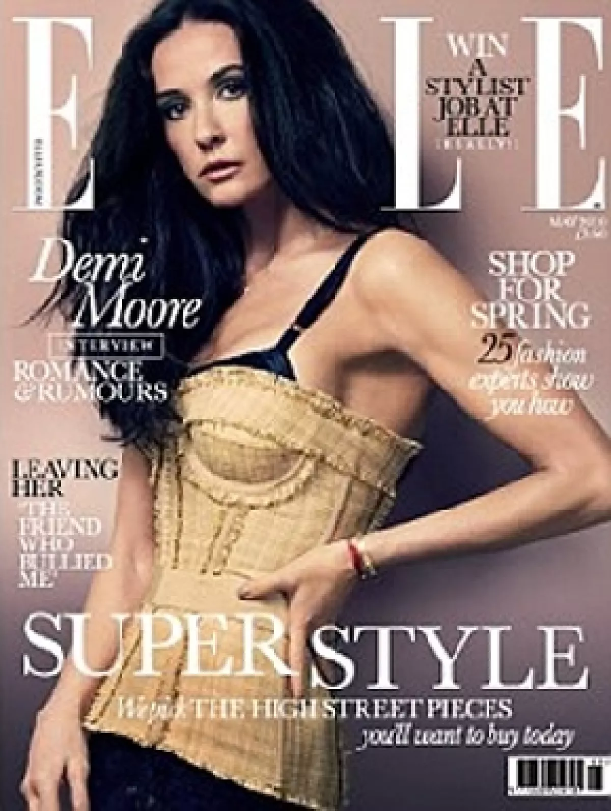 La actriz luce espectacular en la portada de Elle.