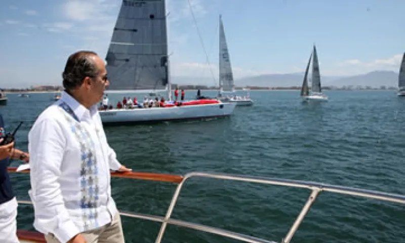 De gira por el occidente del país, Calderón destacó que en los dos primeros meses de 2012 se contabilizaron 181,000 nuevos empleos. (Foto: Notimex)