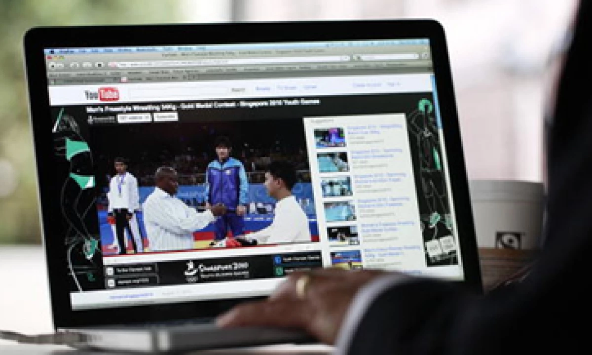 Youtube publica en tiempo real más de 4,000 videos cada día. (Foto: AP)
