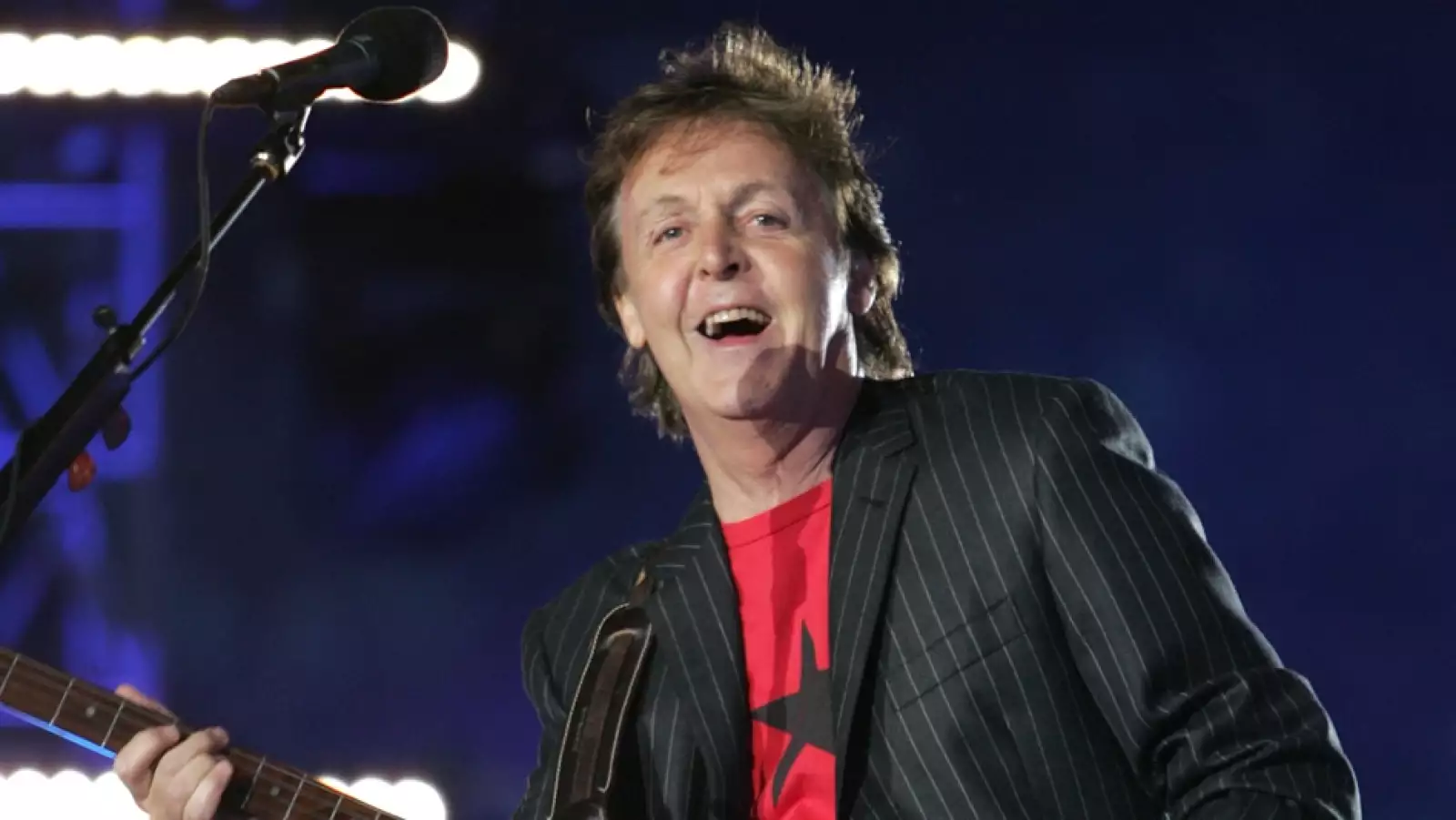 concierto en el super bowl en el 2005 