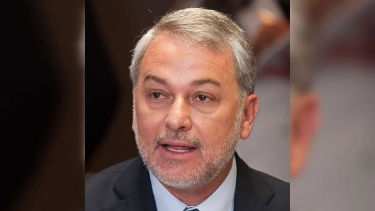 Emilio González Márquez