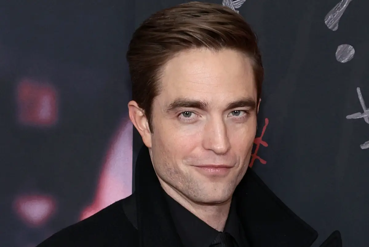 Robert Pattinson