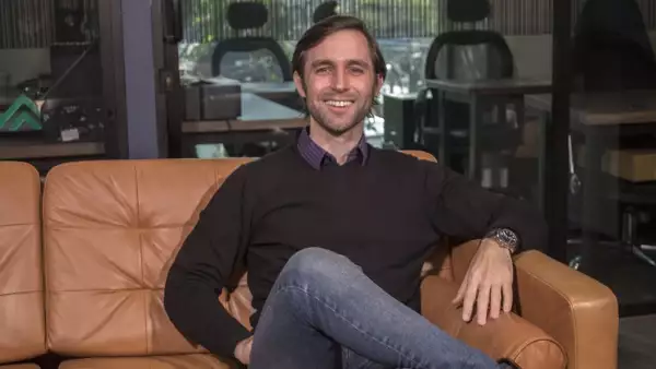 Martin W ElegirSeguro.jpg