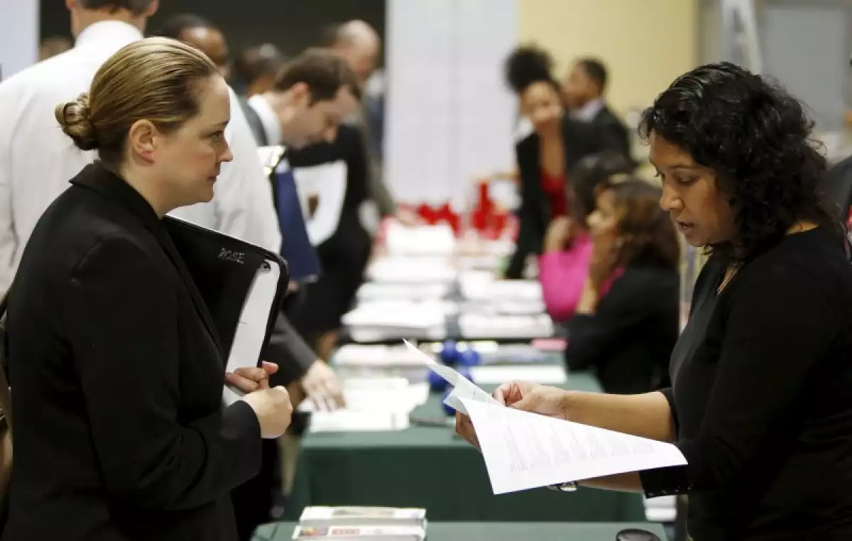 La tasa de desempleo en Estados Unidos se mantuvo en 5% en abril, reportó el Departamento del Trabajo.