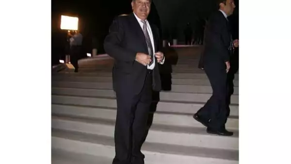 Al parecer el hombre más rico del mundo quiere estar presente en todos los rubros comerciales, ahora tendrá una cementera.