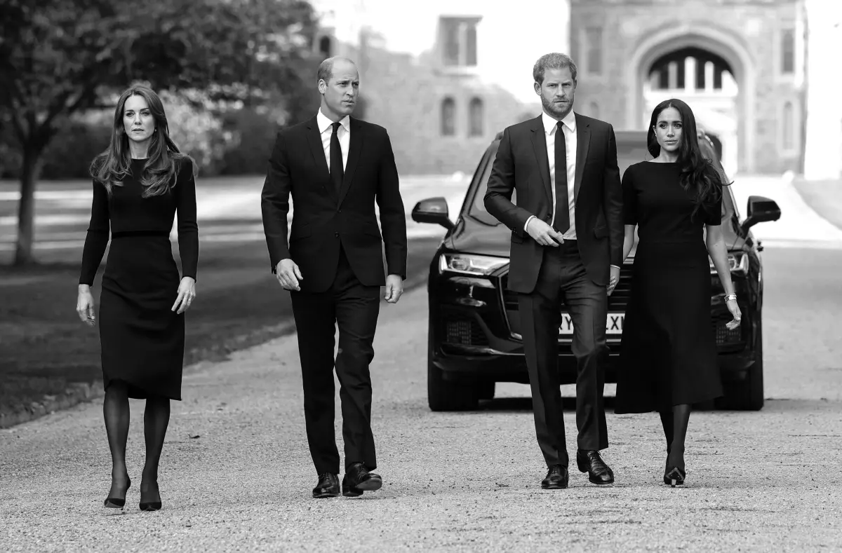 Catherine, princesa de Gales, príncipe William, príncipe Harry y Meghan Markle