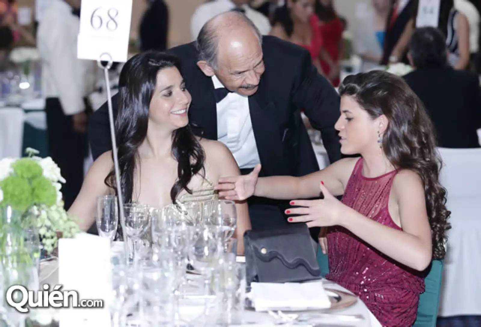 Deborah Torre,Manuel Torres,Stephania Sansores