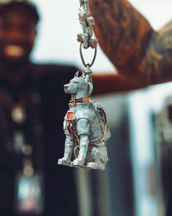 Maluma collar